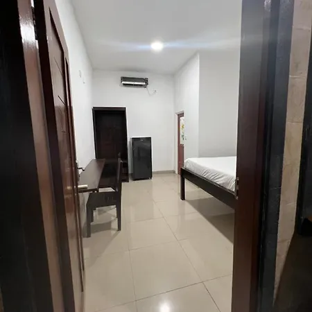 Ocean Breeze Uluwatu Apartments Exterior photo